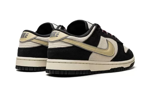 Dunk Low LX - Black / Cream Suede