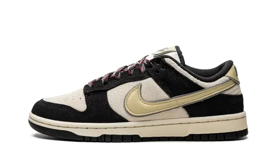 Dunk Low LX - Black / Cream Suede