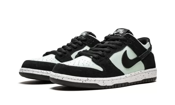 SB Zoom Dunk Low Pro - Barely Green