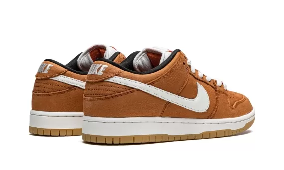 SB Dunk Low Pro ISO - Dark Russet