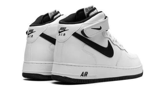 Air Force 1 Mid - White/Black