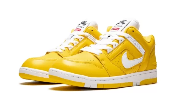 SB AF2 Low - Supreme Varsity Maize/White