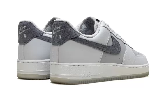 Air Force 1 '07 LV8 Low - Pure Platinum/Light Carbon